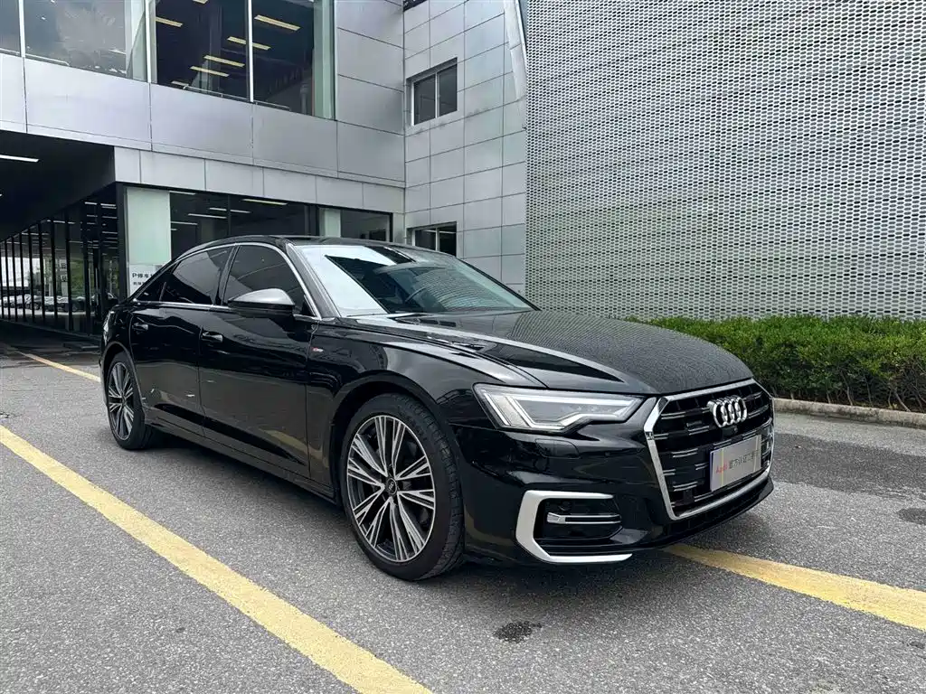 Audi A6L 2024 45 TFSI quattro