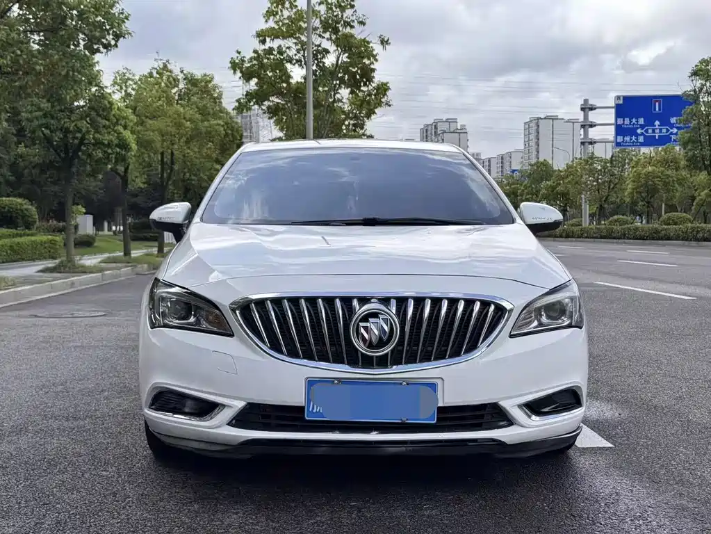 Buick Verano — миниатюра 2
