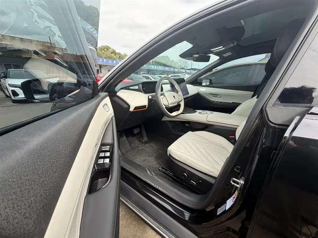 Changan Deepal DARK BLUE SL03