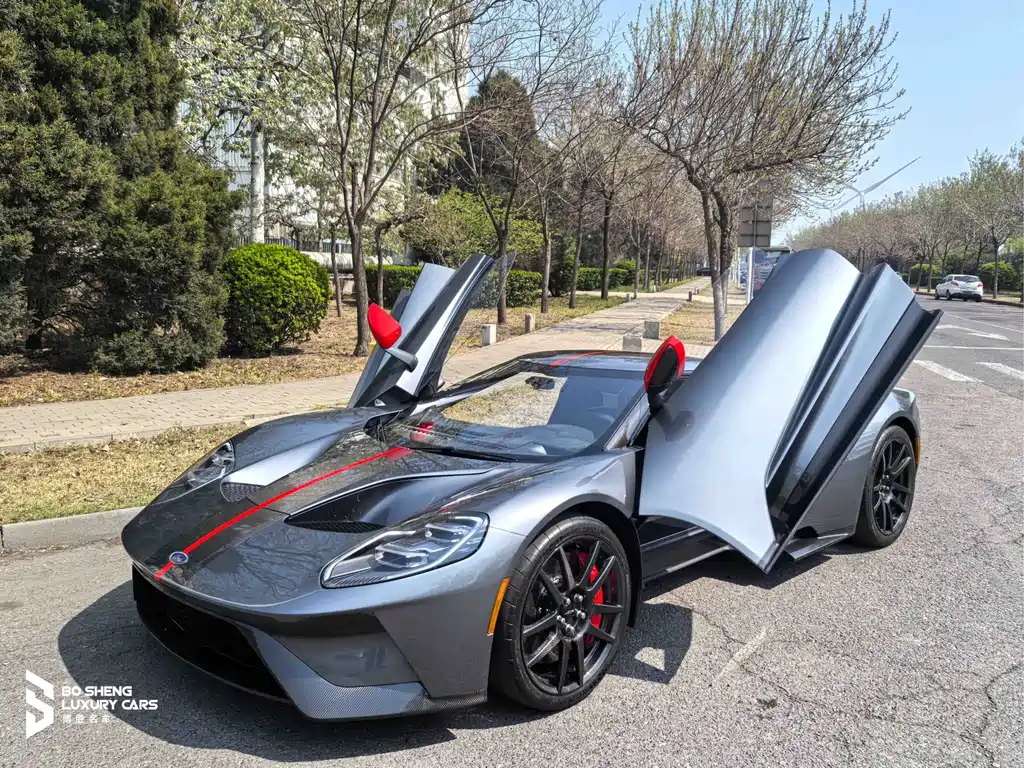 Ford GT 2023 3.5L AT