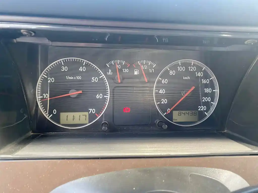 Volkswagen Santana Classic — миниатюра 9