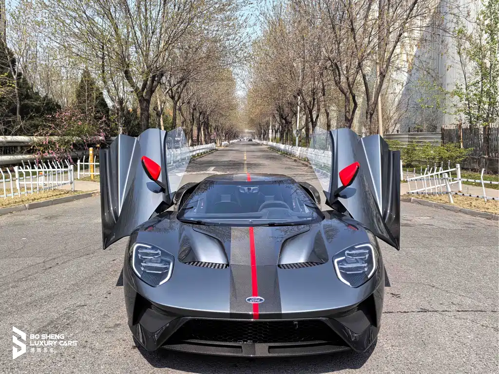 Ford GT 2023 3.5L AT