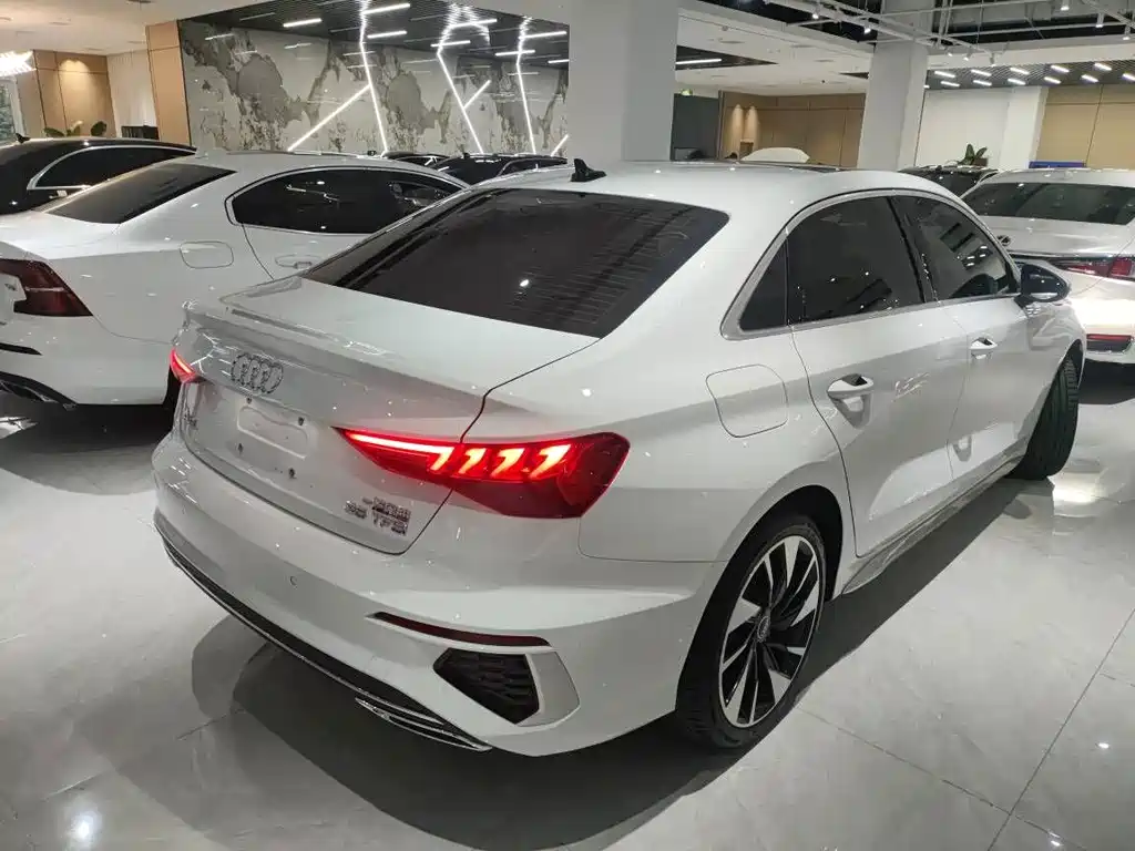 Audi A3 — миниатюра 3