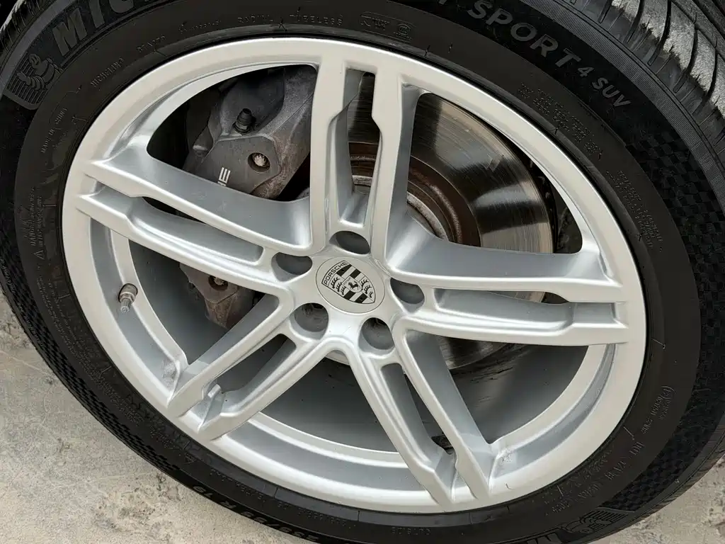 Porsche Macan 2024 Macan 2.0T