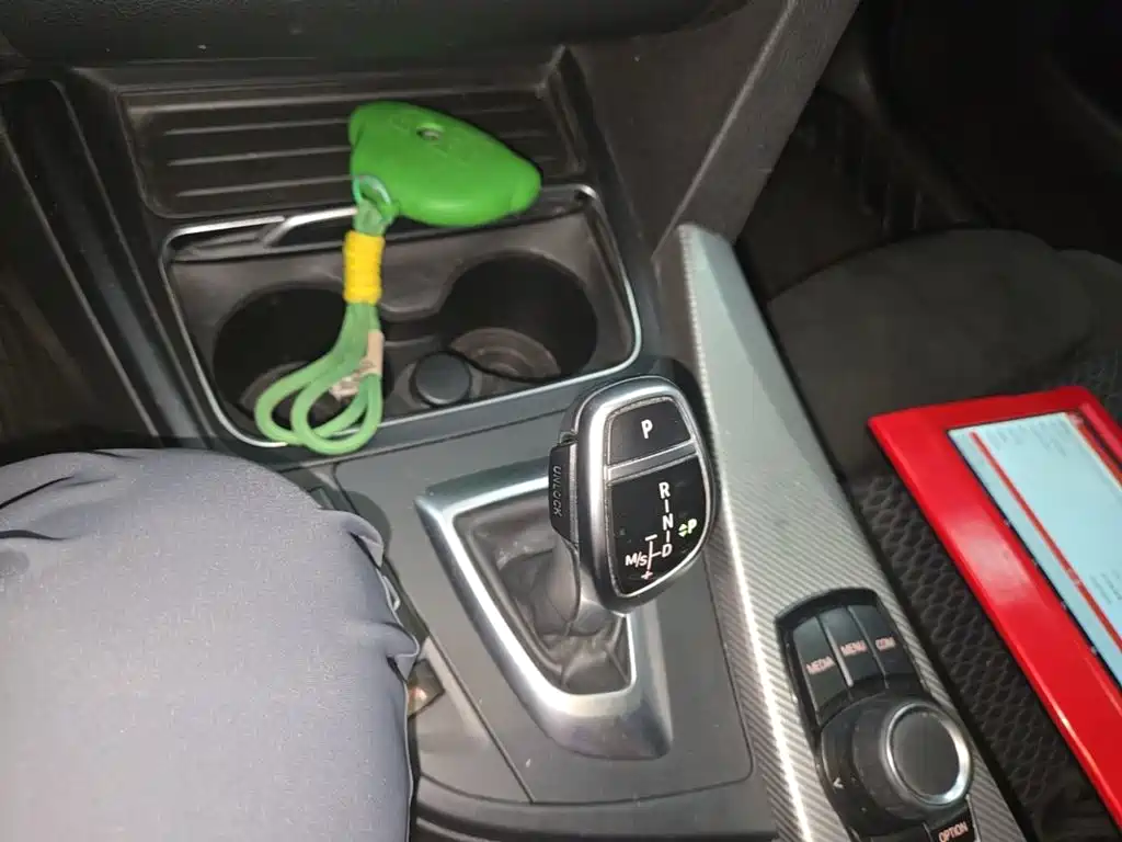 BMW 4 Series — миниатюра 14
