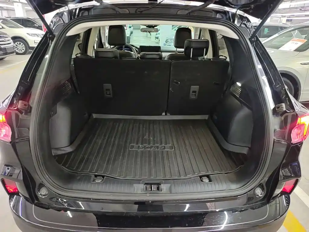 Ford Escape — миниатюра 19