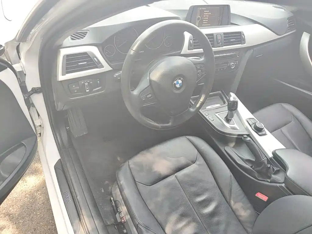 BMW 3 Series — миниатюра 16