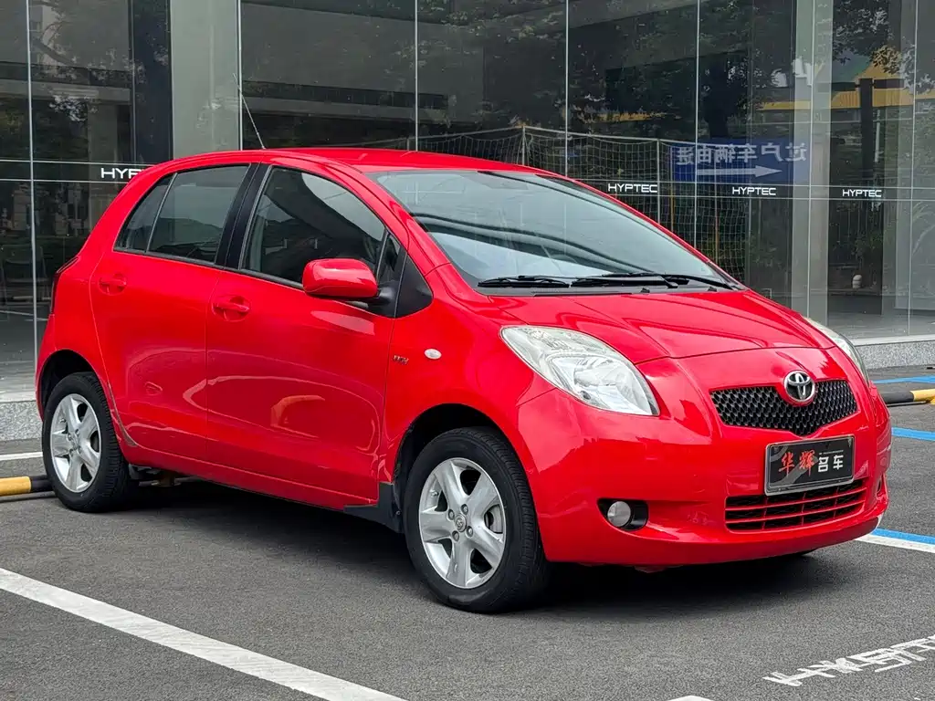 Toyota Yaris — миниатюра 3
