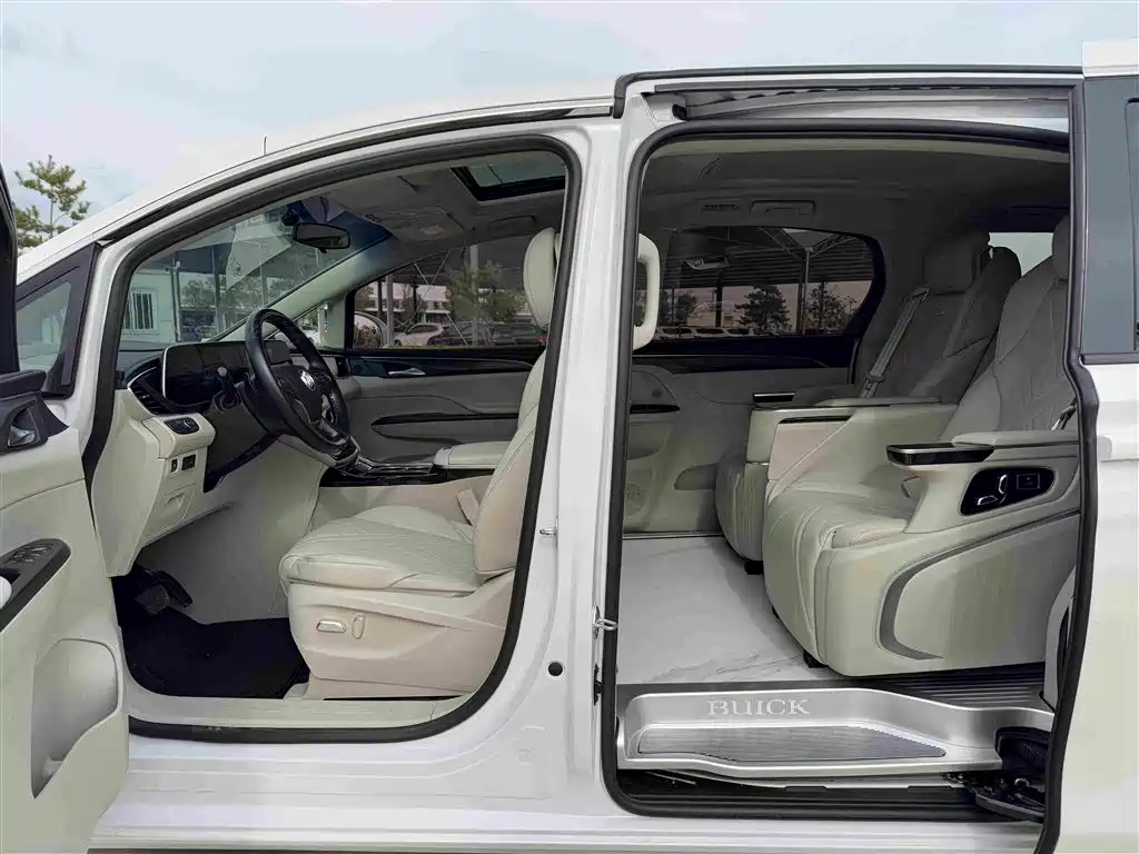 Buick GL8 — миниатюра 13