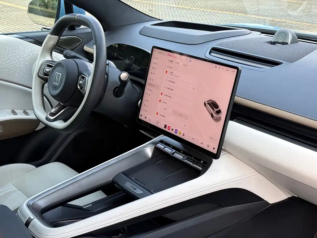 Zeekr 007GT — миниатюра 26