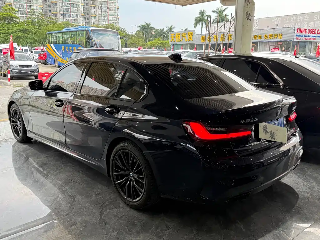 BMW 3 Series — миниатюра 4