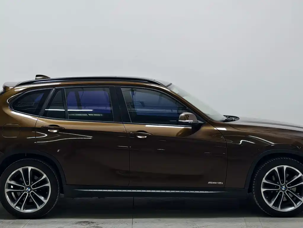 BMW X1 — миниатюра 8