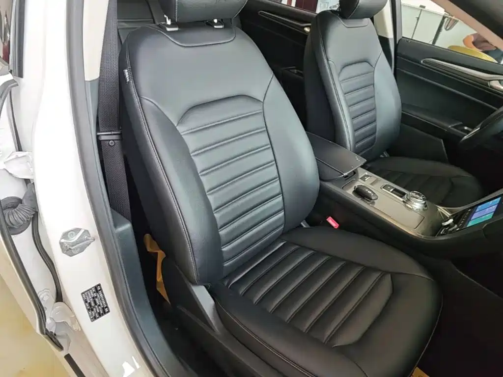 Ford Mondeo — миниатюра 25