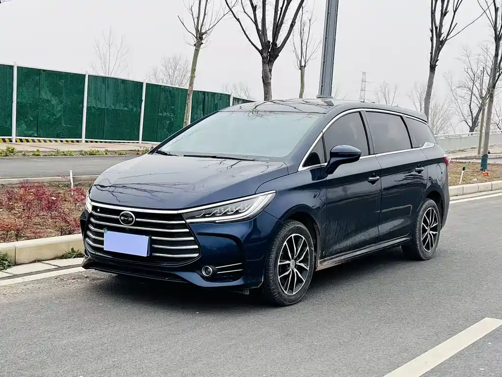 BYD SONG MAX