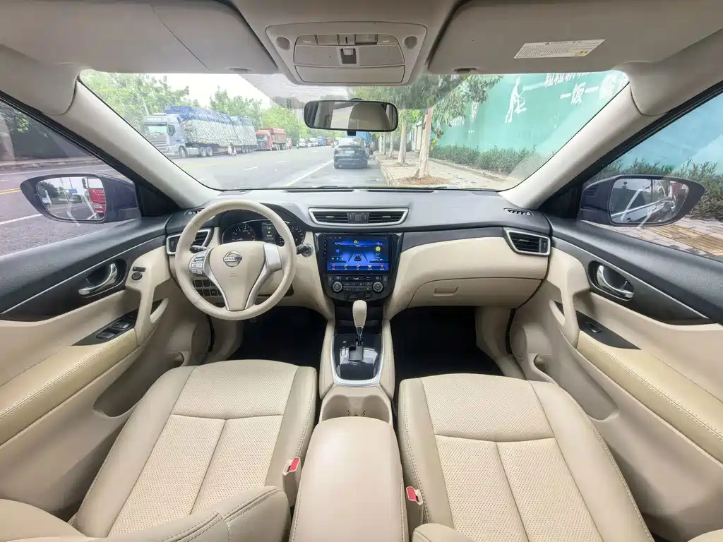 Nissan X-Trail — миниатюра 7