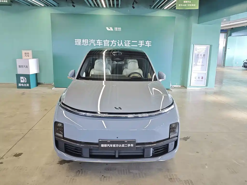 Li Auto Li L8 — миниатюра 2