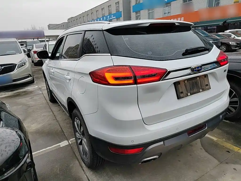 Geely Boyue — миниатюра 5