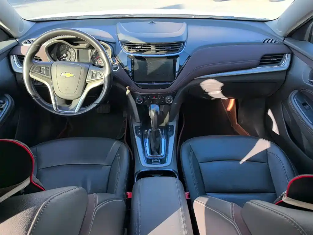 Chevrolet Malibu — миниатюра 10