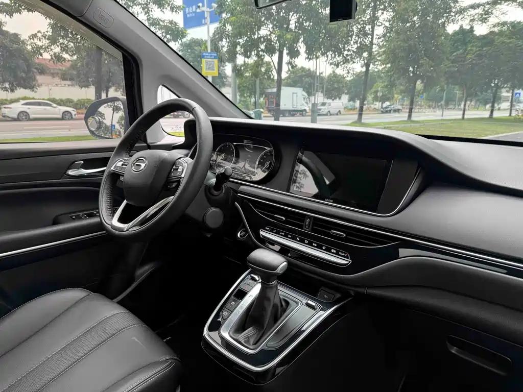 GAC Motor Trumpchi M6 — миниатюра 24