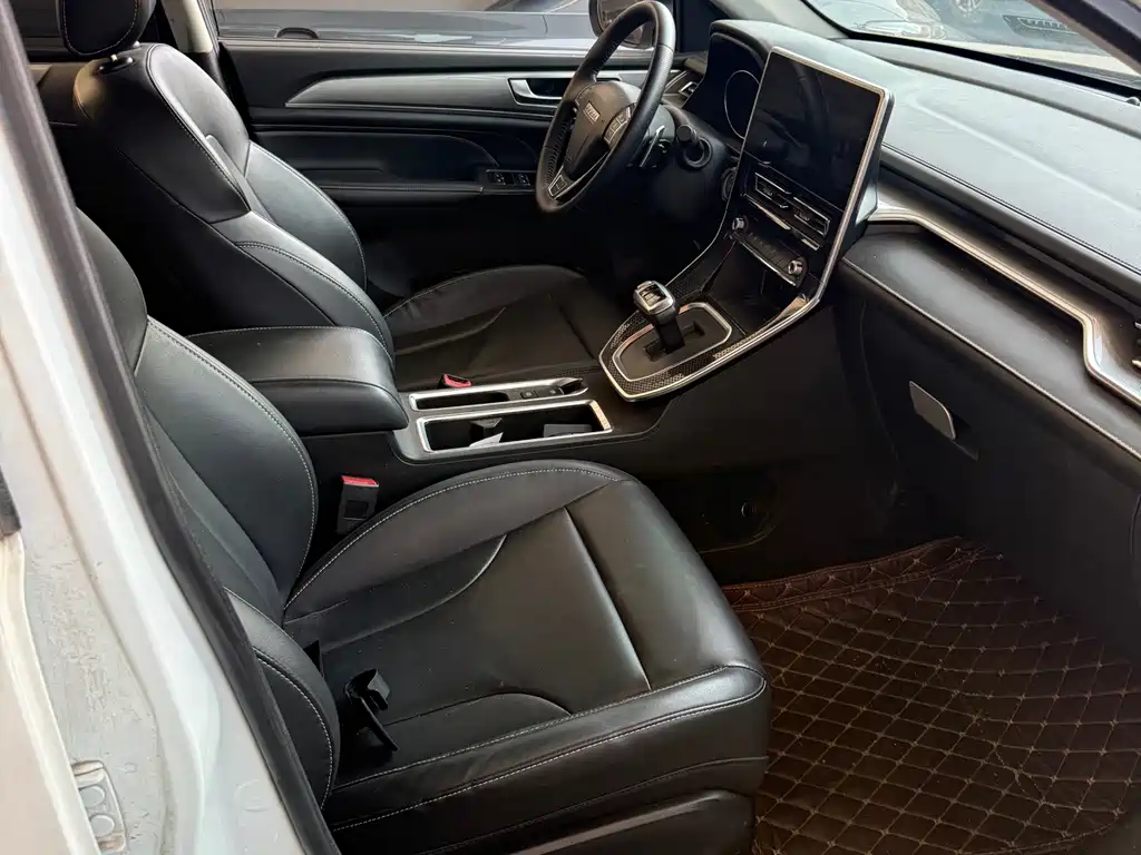 Haval M6 — миниатюра 5