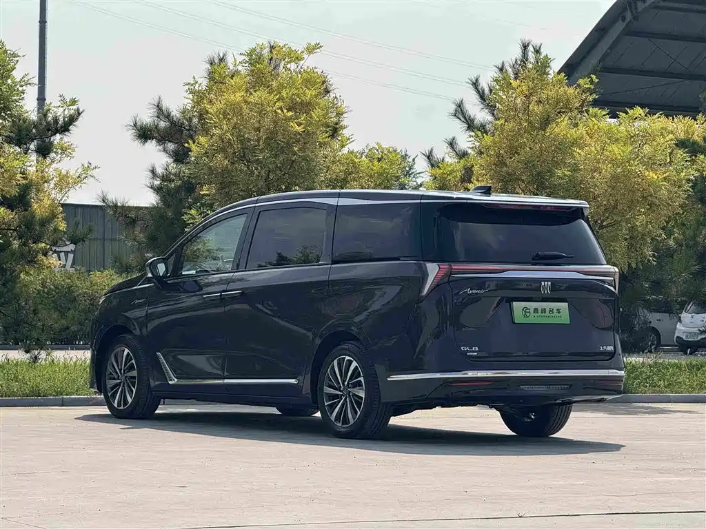 Buick GL8 Hybrid — миниатюра 33
