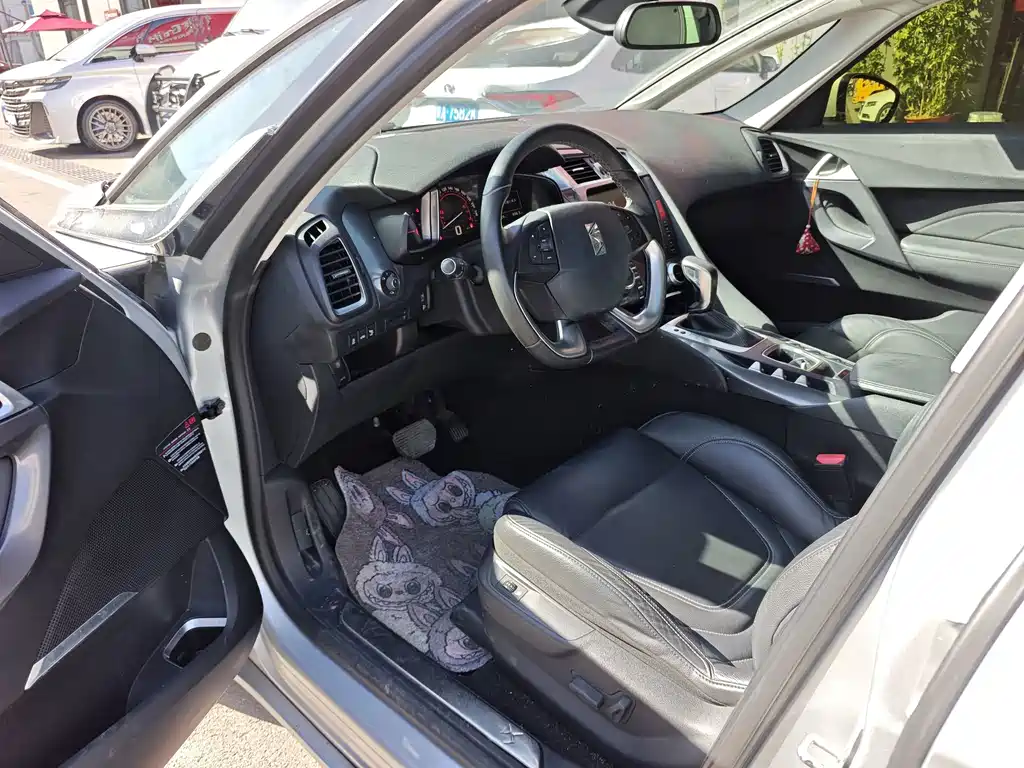 DS DS 5 — миниатюра 8