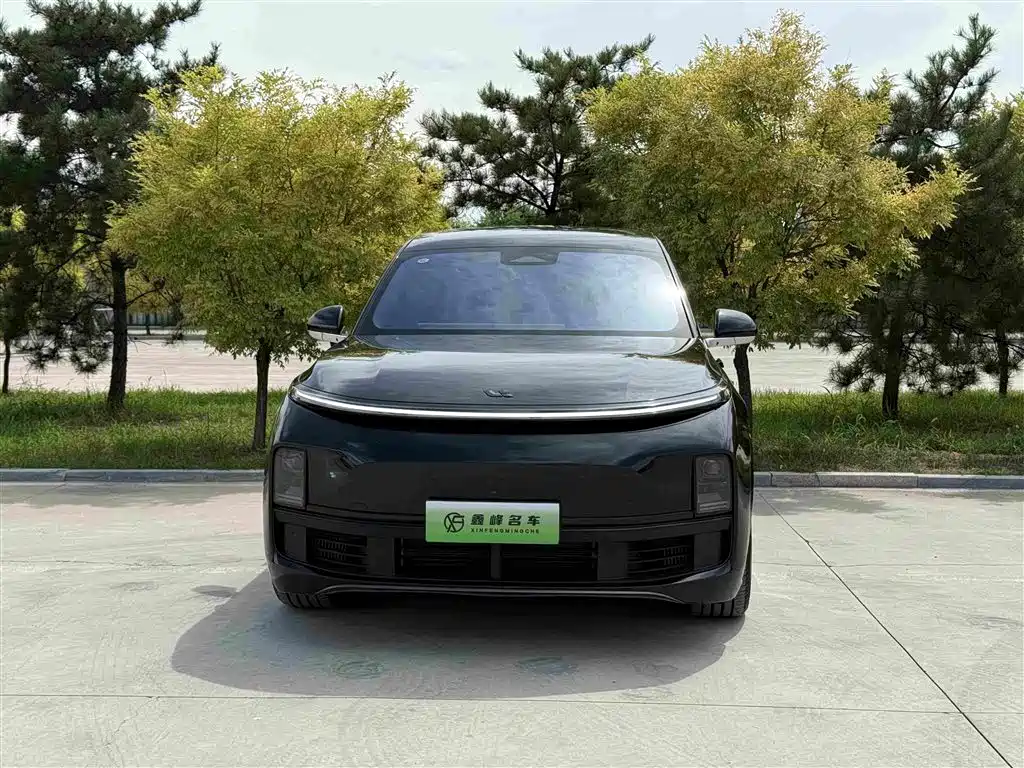 Li Auto Li L8 — миниатюра 2