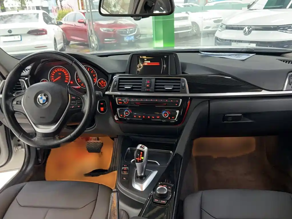BMW 3 Series — миниатюра 20