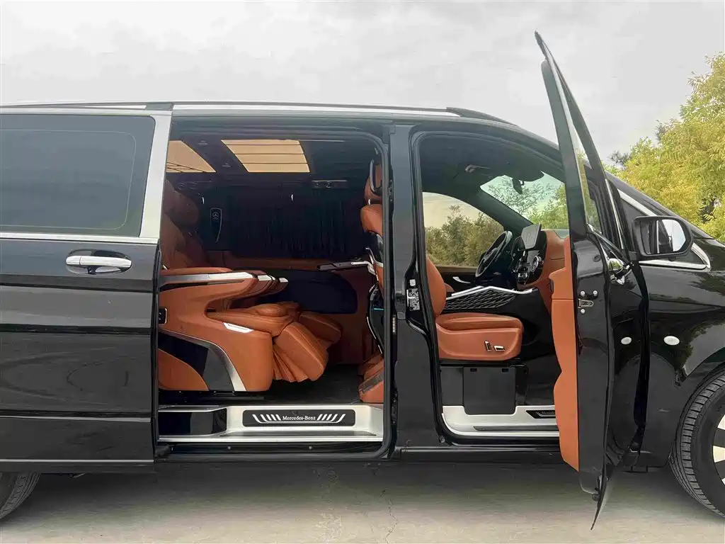 Mercedes-Benz Vito — миниатюра 13