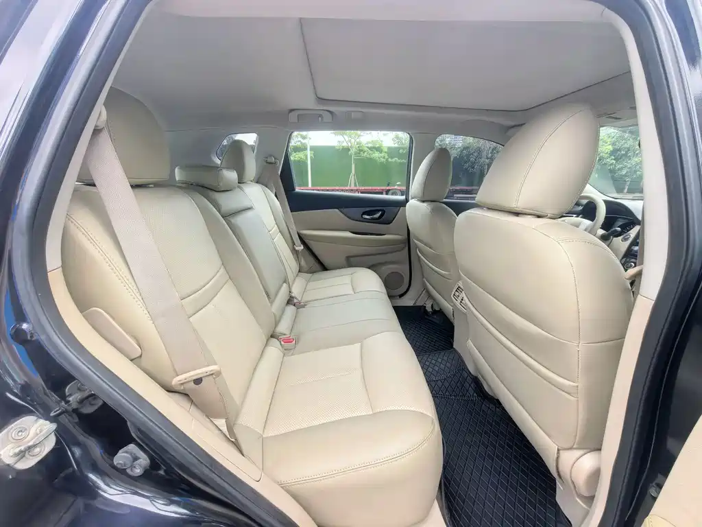 Nissan X-Trail — миниатюра 9