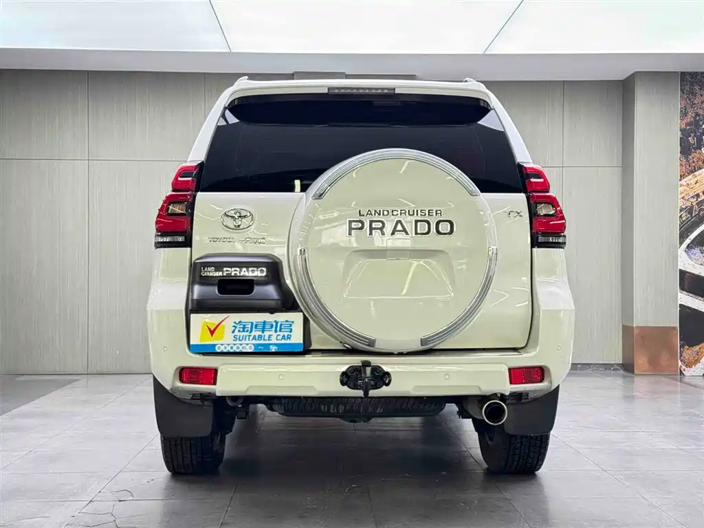 TOYOTA PRADO