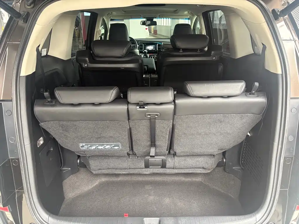 Honda Elysion 2016 2.4L