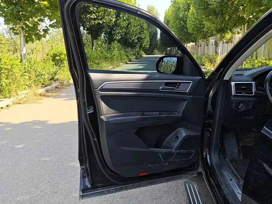 Volkswagen Teramont — миниатюра 7