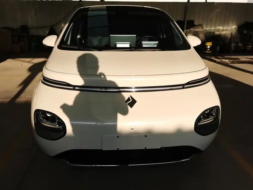 Baojun Yunduo — миниатюра 3