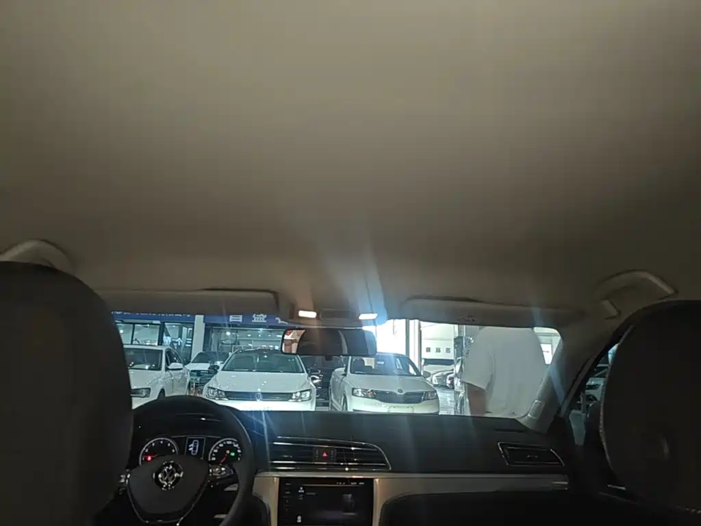 Volkswagen Lamando — миниатюра 18