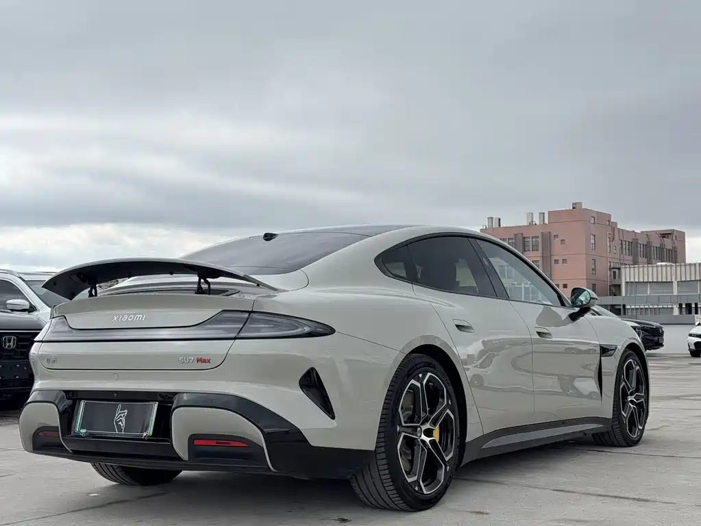 XIAOMI CAR XIAOMI SU7