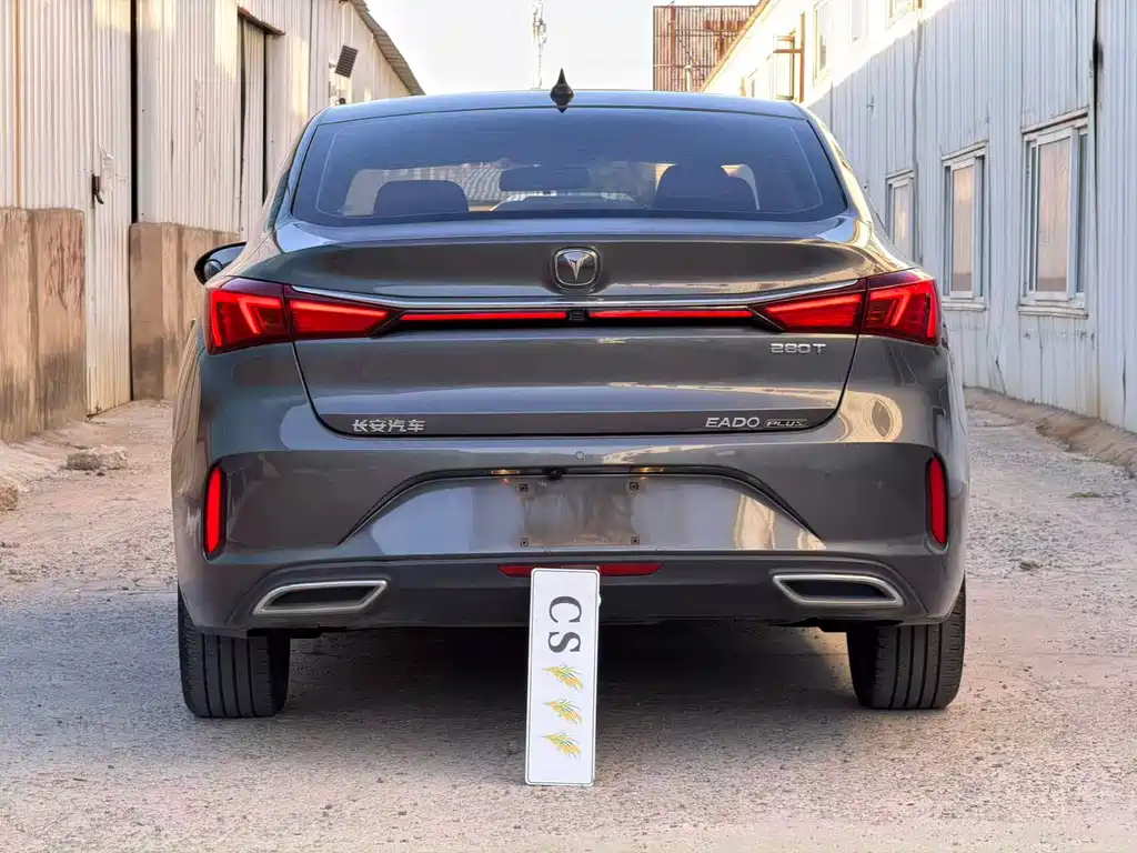 Changan Eado — миниатюра 8