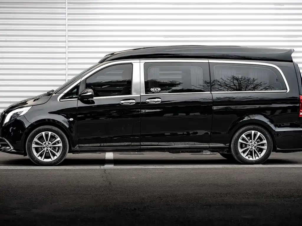 Mercedes-Benz Vito — миниатюра 2