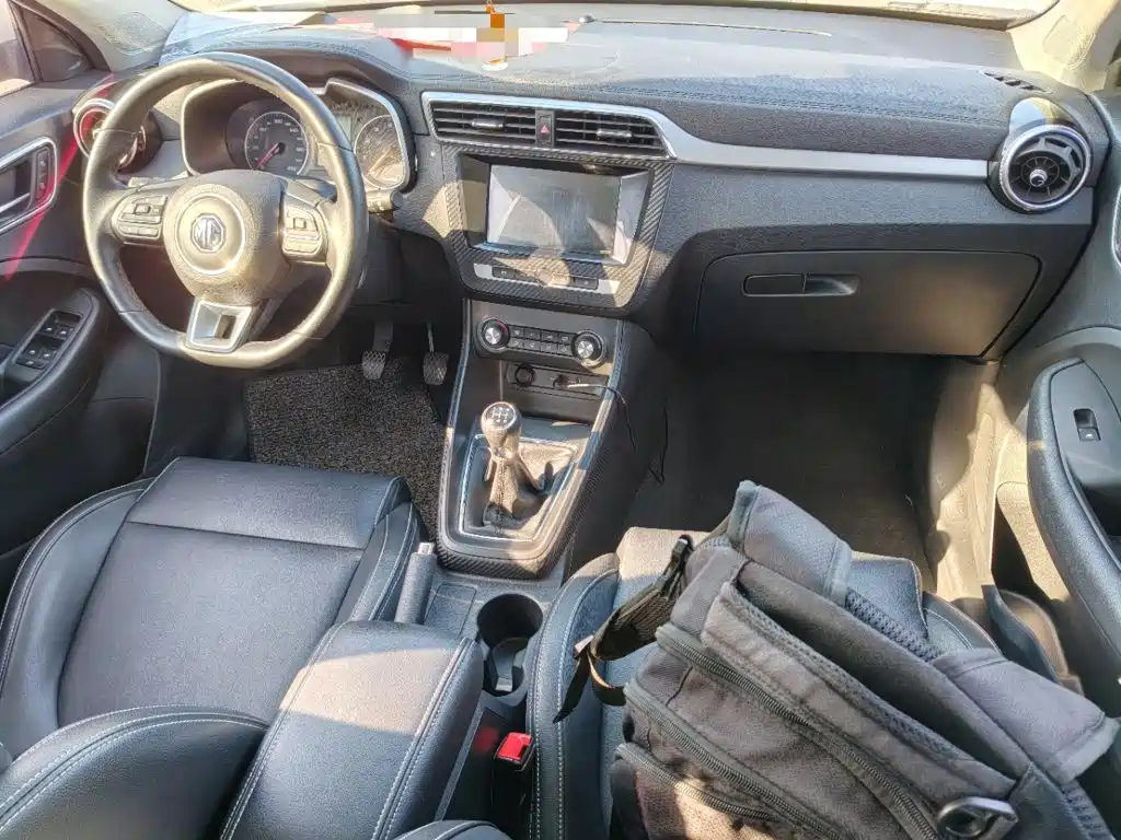 MG ZS — миниатюра 10