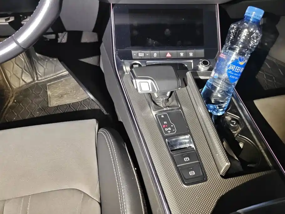 Audi A6L — миниатюра 16