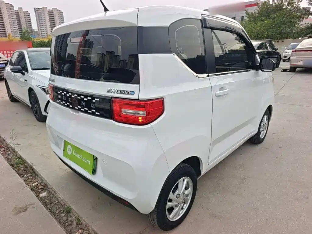 Wuling MINIEV — миниатюра 7