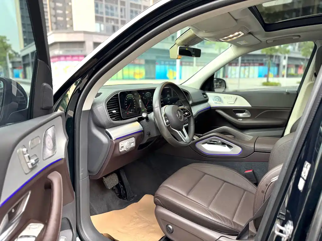 Mercedes-Benz GLE (Import) — миниатюра 4