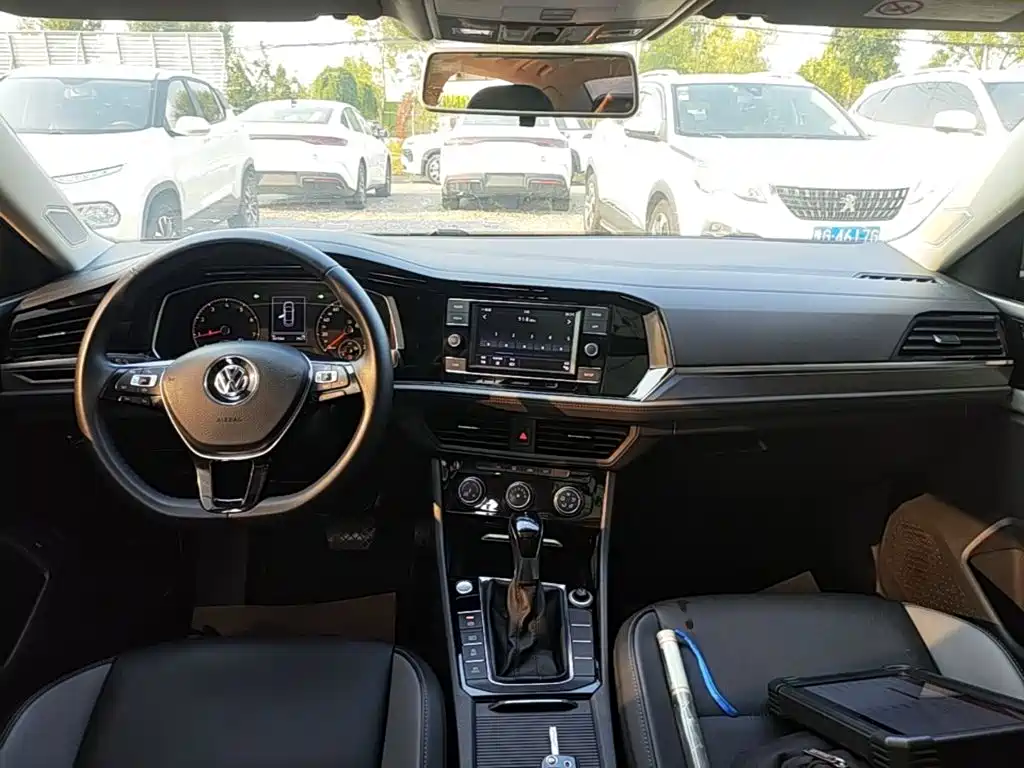 Volkswagen Sagitar — миниатюра 10