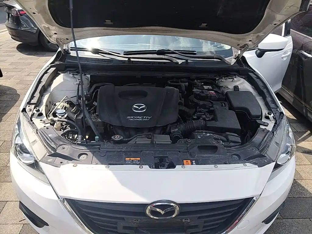 Mazda 3 Axela — миниатюра 20
