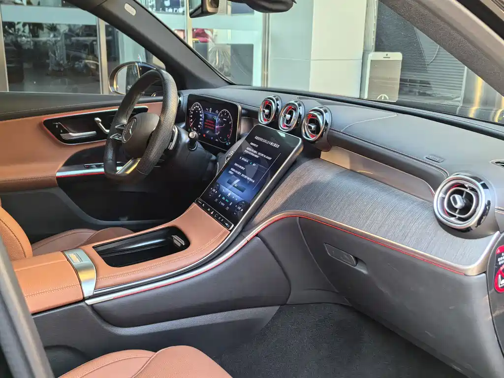 Mercedes-Benz GLC — миниатюра 6