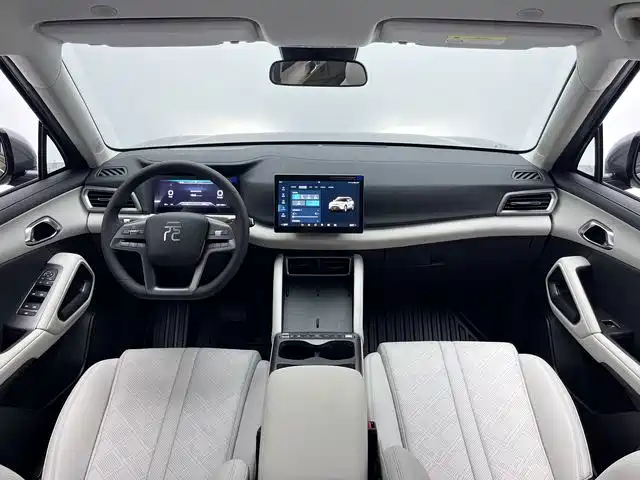 BYD Yuan UP - фото 8