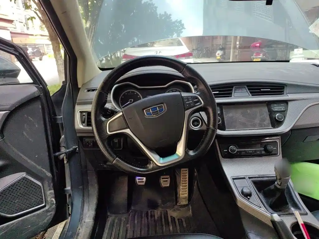Geely Emgrand GS — миниатюра 6