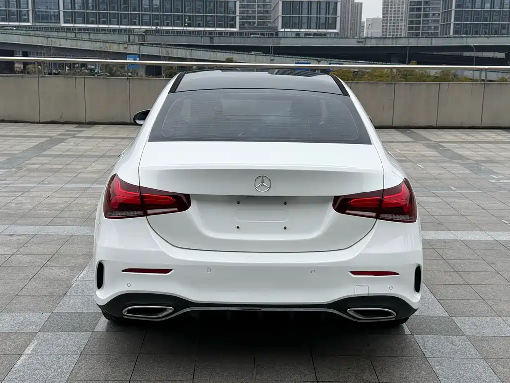 MERCEDES-BENZ A CLASS