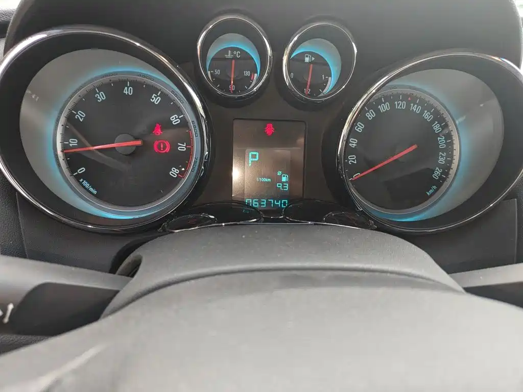 Buick Excelle — миниатюра 8