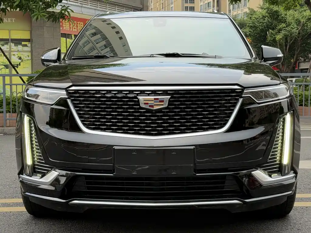 Cadillac XT6 — миниатюра 3